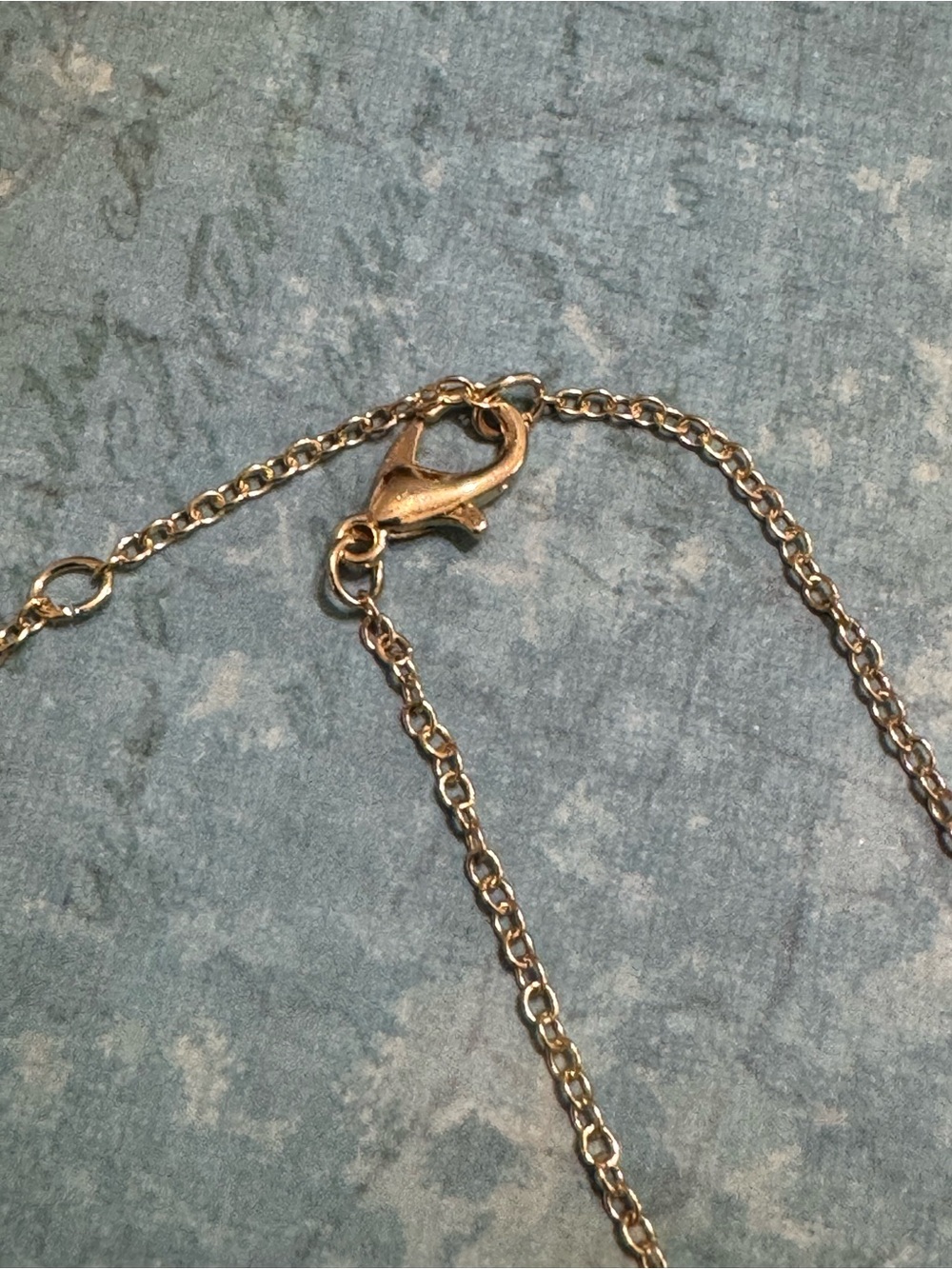 SCORPIO NECKLACE - Picture 7 of 9